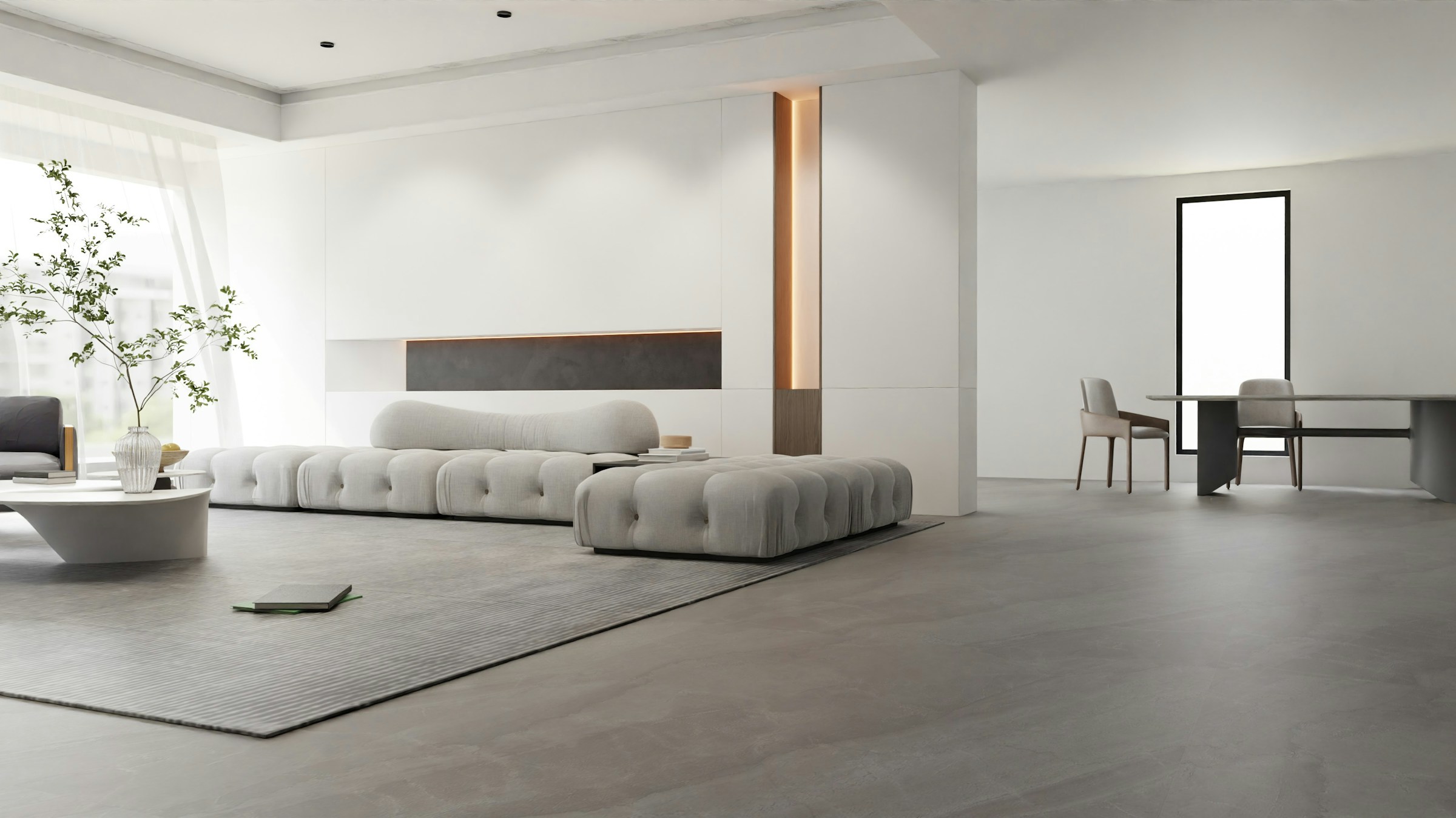 Inspiración de un interior luminoso con paredes claras y suelo de madera